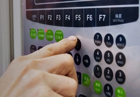 Application of Membrane Switch in the Automobile Industry